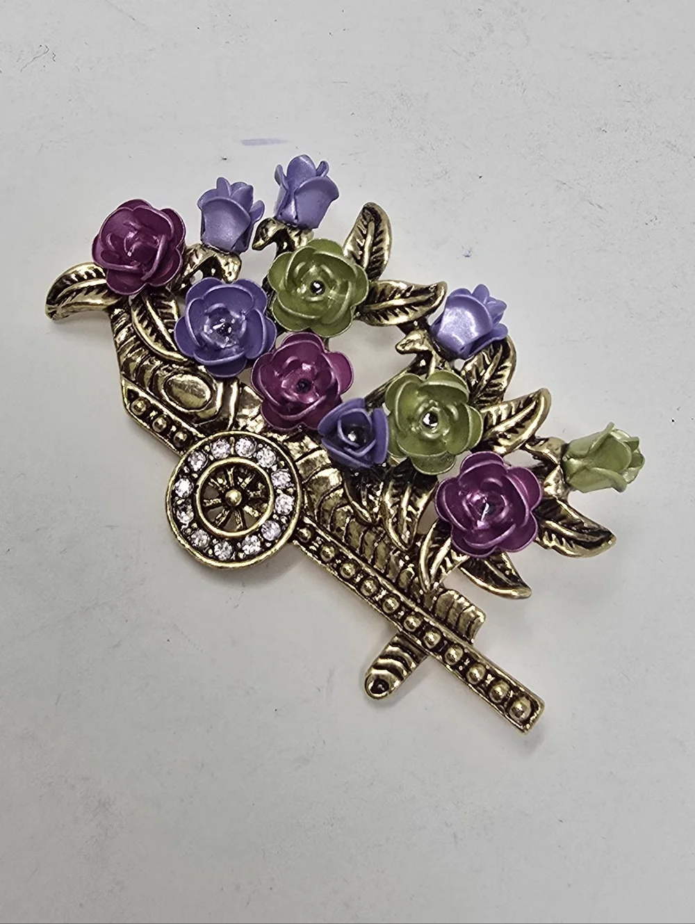 Vtg enamel‎ rhinestone flowers wheelbarrow brooch garden gold tone nature farm